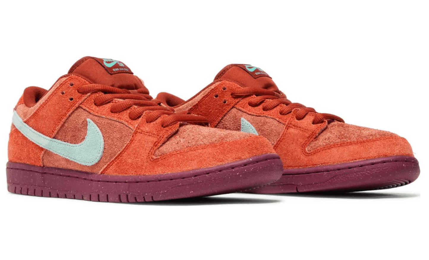 Nike SB Dunk Low Mystic Red Rosewood