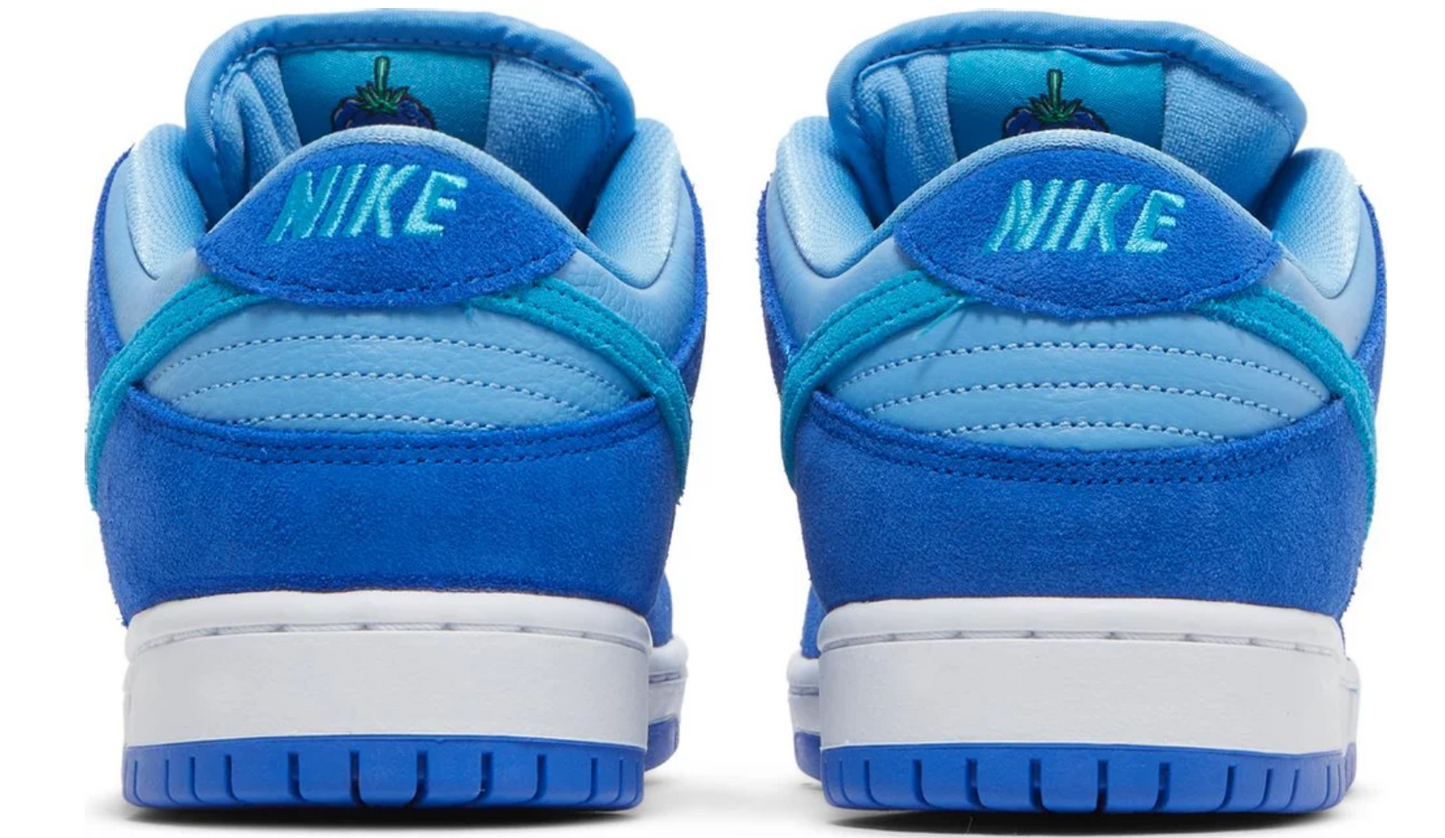 Nike SB Dunk Low Blue Raspberry