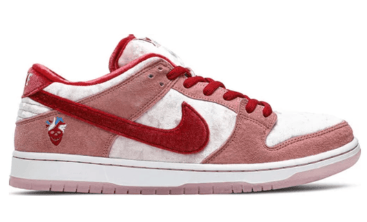 Nike SB Dunk Low StrangeLove Skateboards