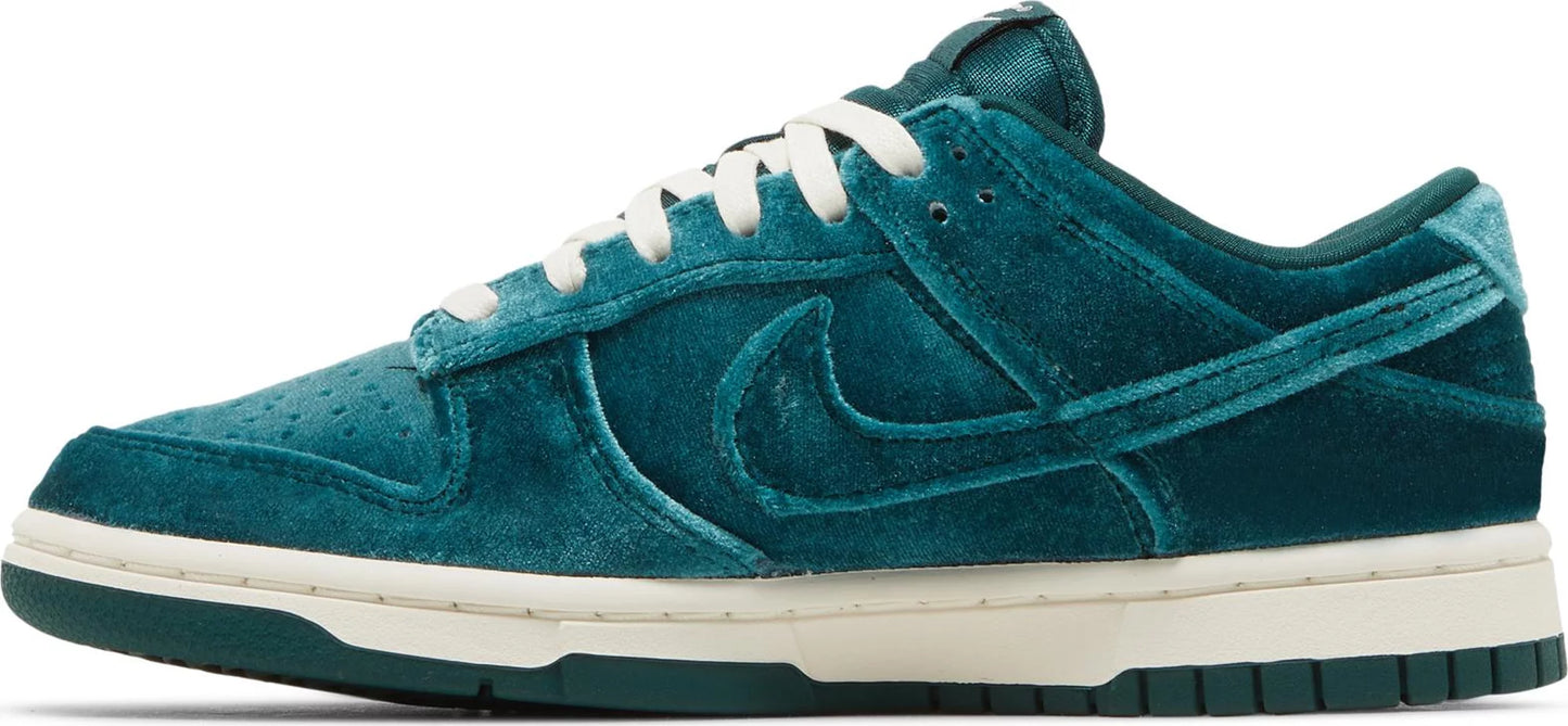 Nike Dunk Low Velvet Teal (W)