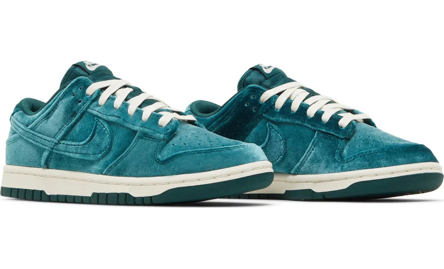 Nike Dunk Low Velvet Teal (W)